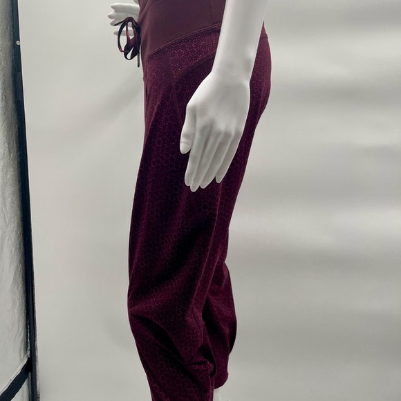 Lululemon🍋  Cropped Harem Pants - Picture 1 of 15